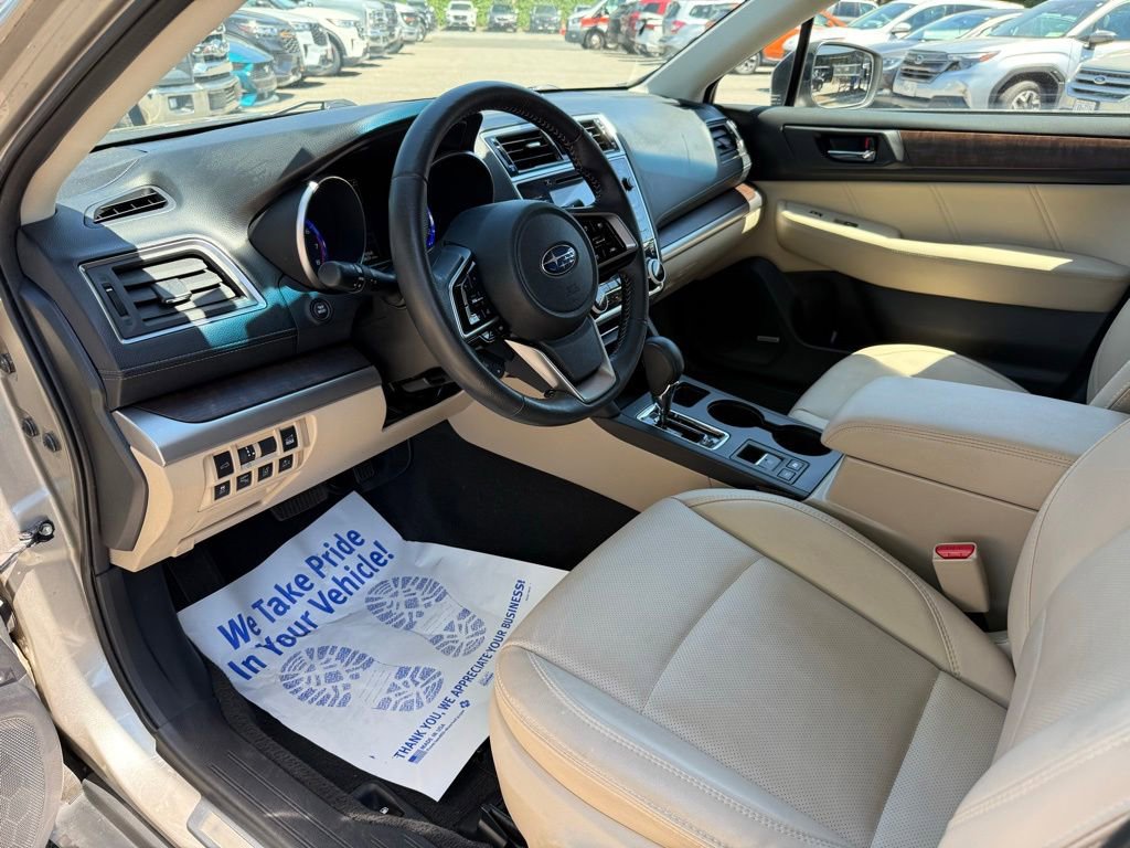 Used 2019 Subaru Outback 3.6R Limited AWD/4WD image 21