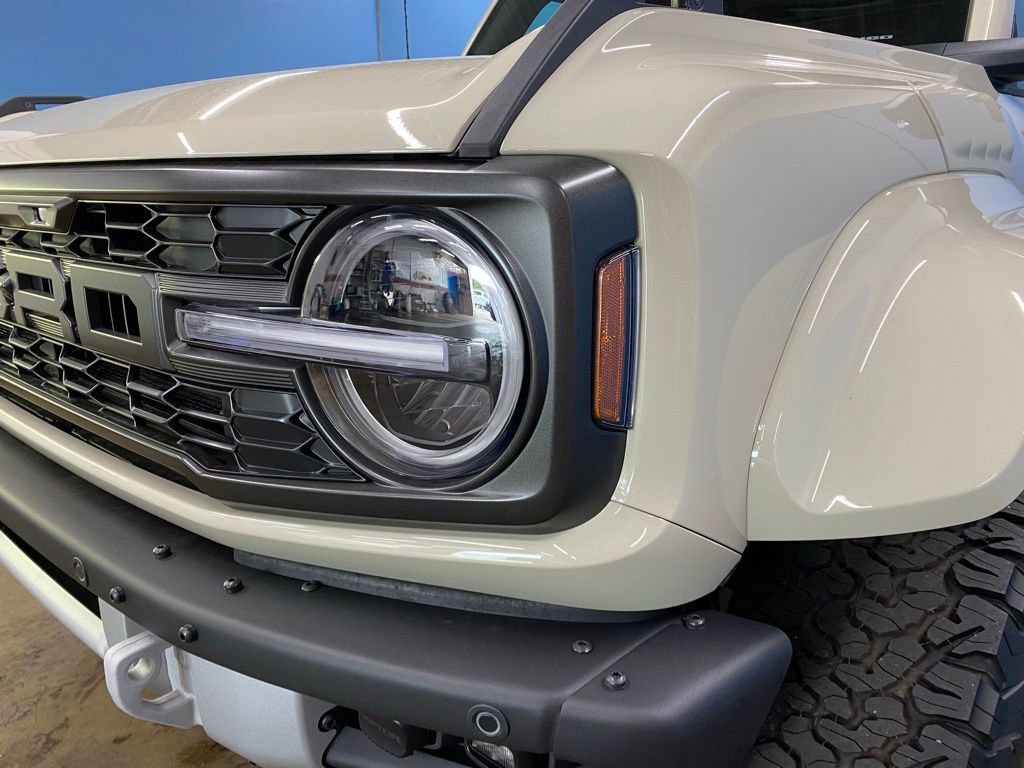 New 2025 Ford Bronco Raptor w/ Interior Carbon Fiber Pack AWD/4WD image 6