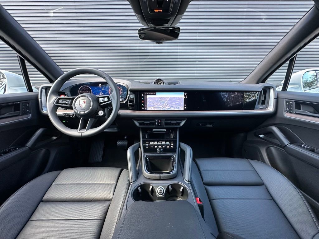 Certified 2026 Porsche Cayenne E-Hybrid image 6