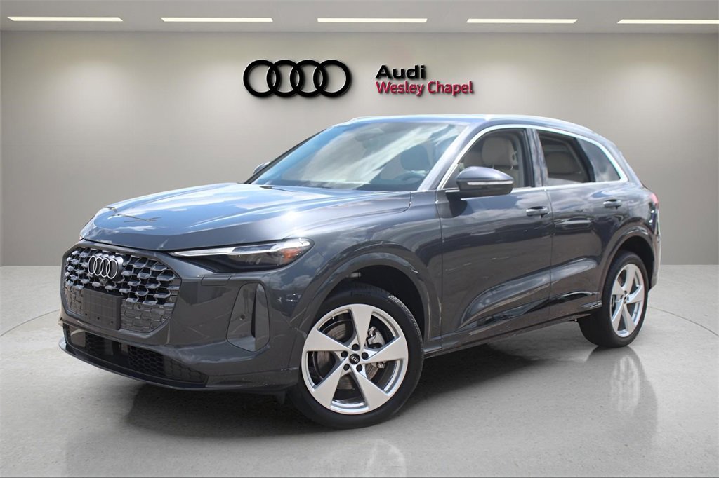 New 2025 Audi Q5 Premium Plus