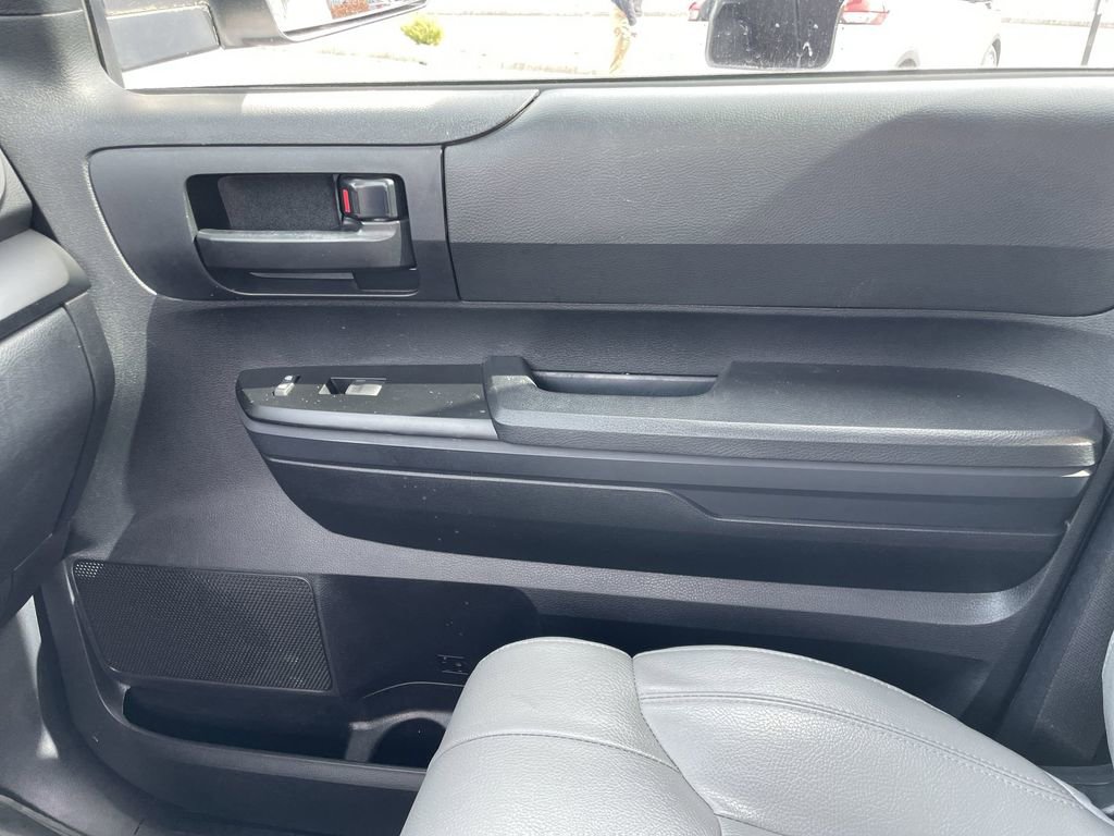 Used 2017 Toyota Tundra SR image 19