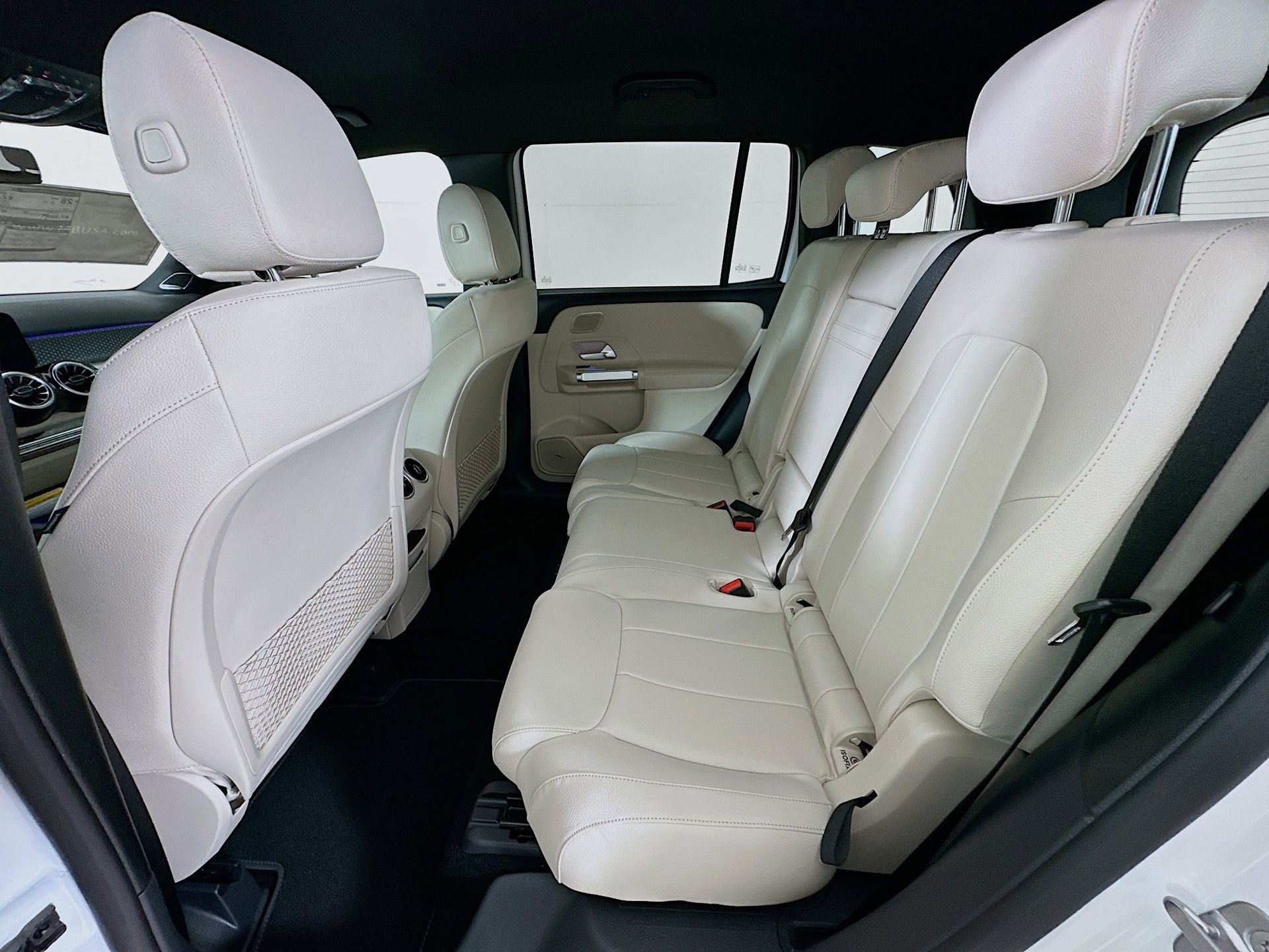 New 2026 Mercedes-Benz GLB 250 image 25