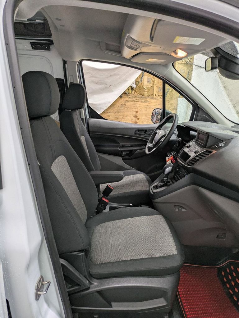 Used 2023 Ford Transit Connect XL w/ Trailer Tow Package image 25