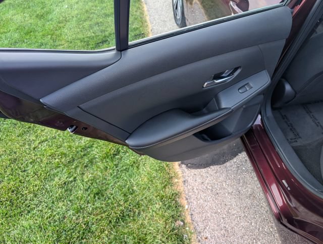 Used 2022 Nissan Sentra SV FWD image 21