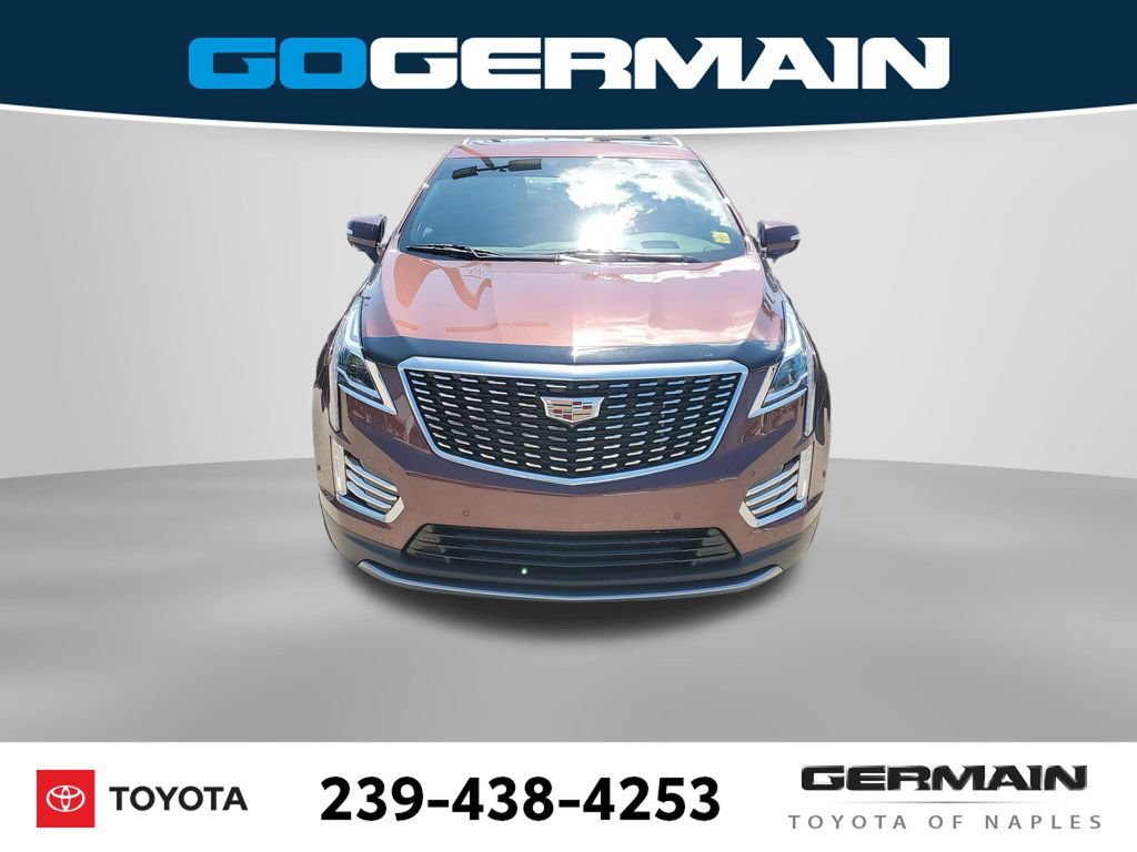 Used 2022 Cadillac XT5 Premium Luxury w/ Technology Package FWD image 2
