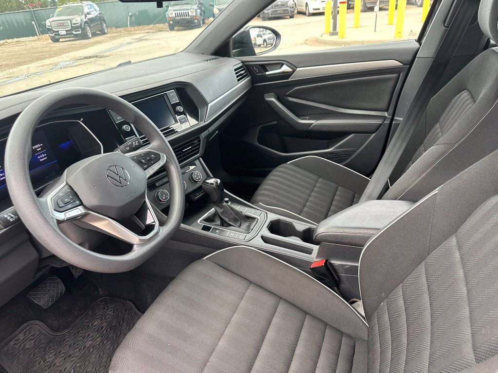 Used 2022 Volkswagen Jetta Sport FWD image 14