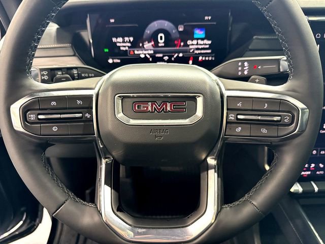 Used 2025 GMC Acadia Elevation w/ Elevation Premium Package FWD image 11