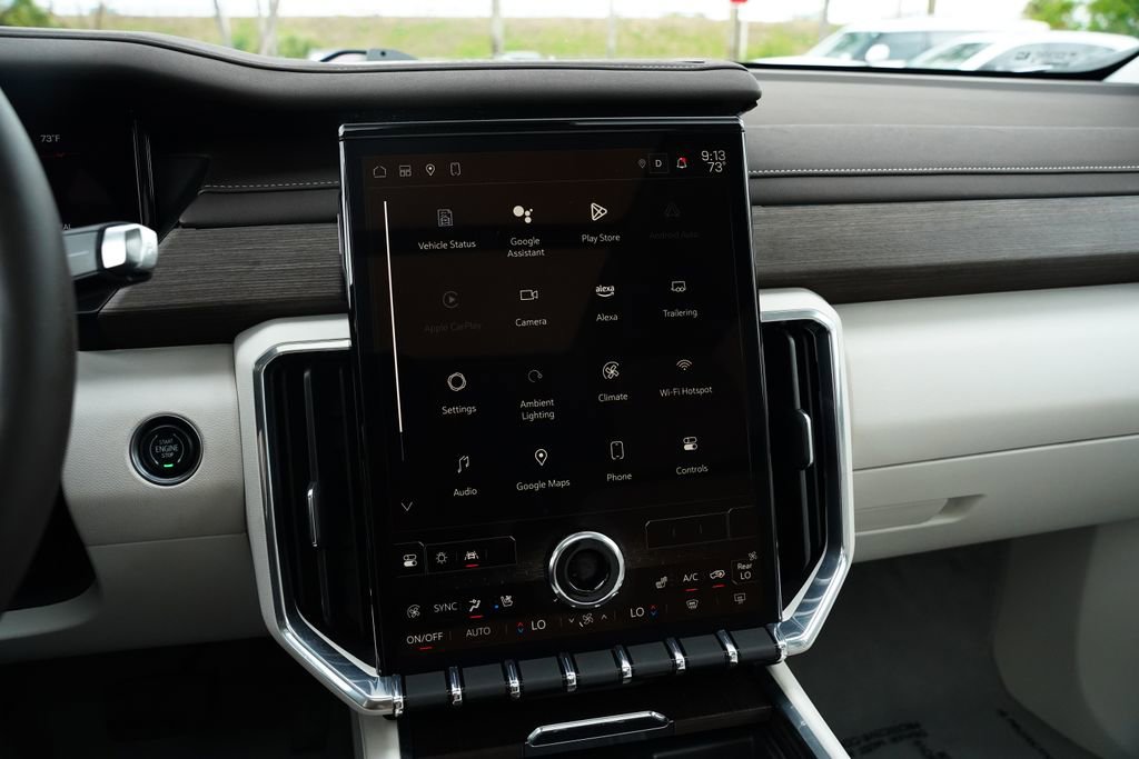 Used 2024 GMC Acadia Denali image 28