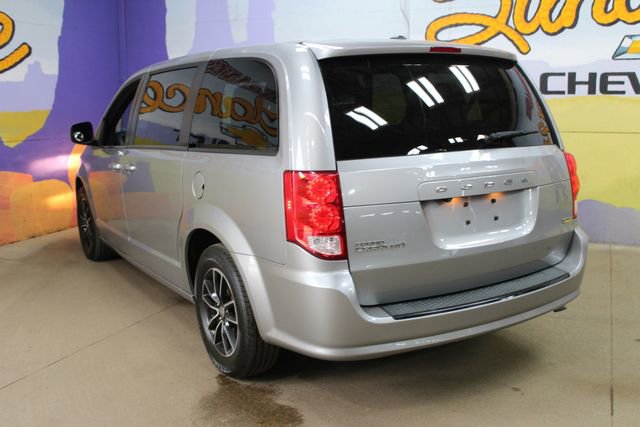 Used 2019 Dodge Grand Caravan SE FWD image 6