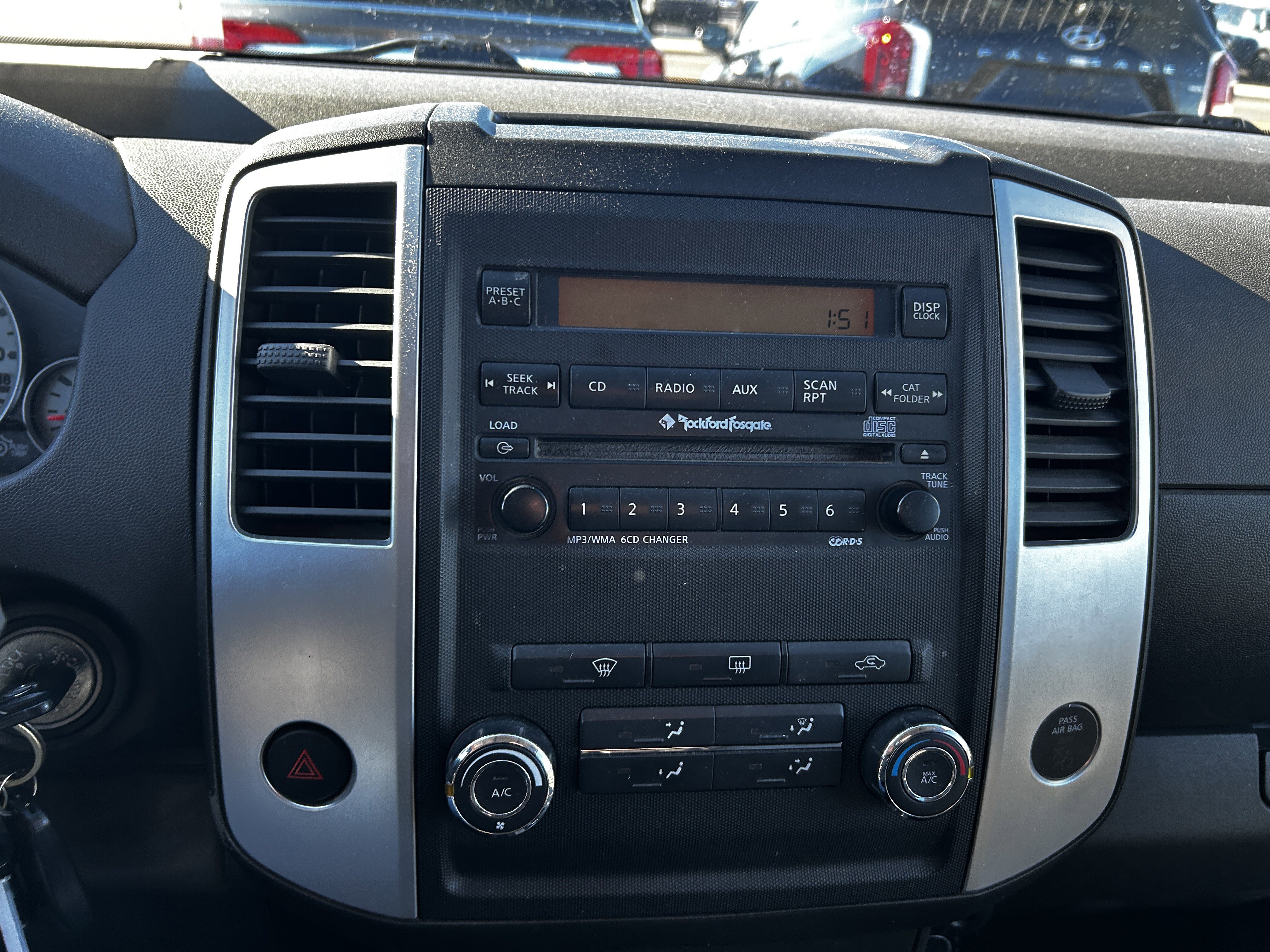 Used 2012 Nissan Xterra PRO-4X w/ Pro-4x Leather Pkg image 15