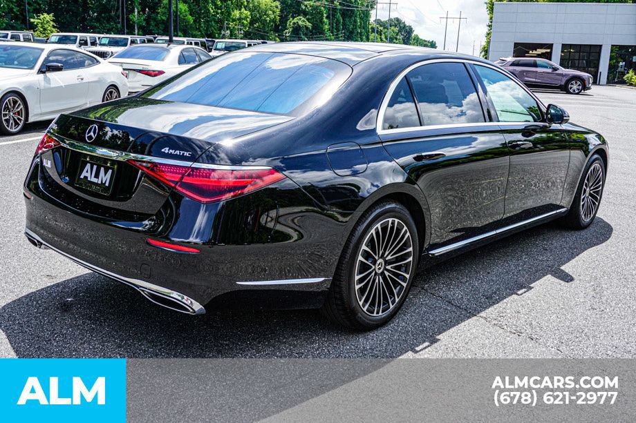 Used 2024 Mercedes-Benz S 580e 4MATIC Sedan image 6