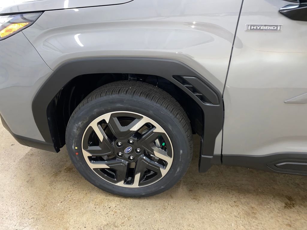 New 2026 Subaru Forester Premium AWD/4WD image 16