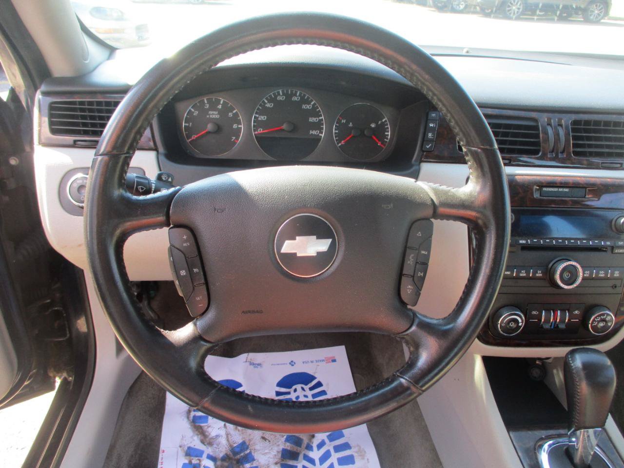 Used 2012 Chevrolet Impala LT w/ LT Sunroof Package FWD image 13