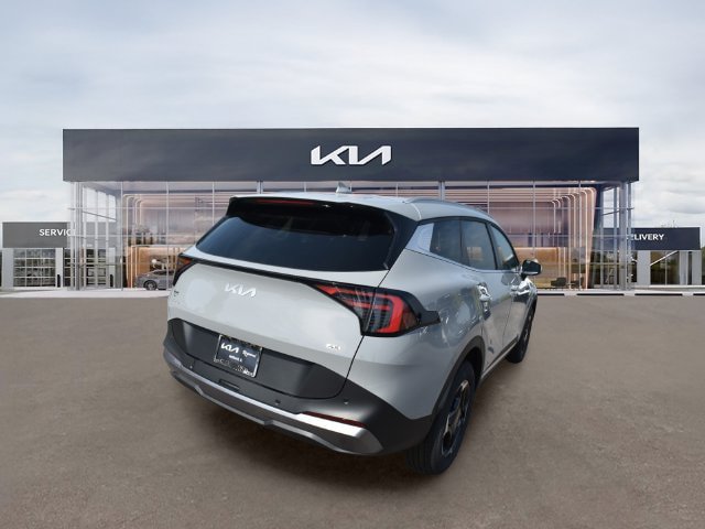 New 2026 Kia Sportage EX w/ EX Panorama Roof Package FWD image 4