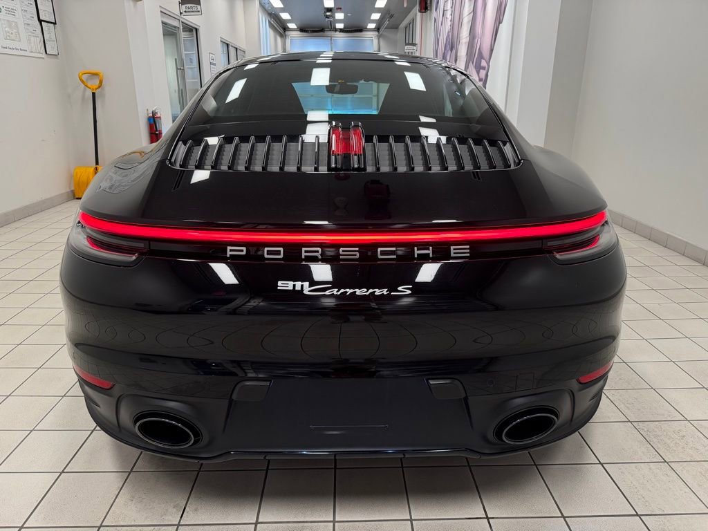 Used 2020 Porsche 911 Carrera S image 6