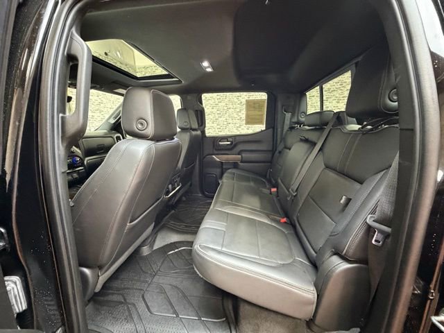 Used 2021 Chevrolet Silverado 1500 High Country w/ Technology Package AWD/4WD image 13