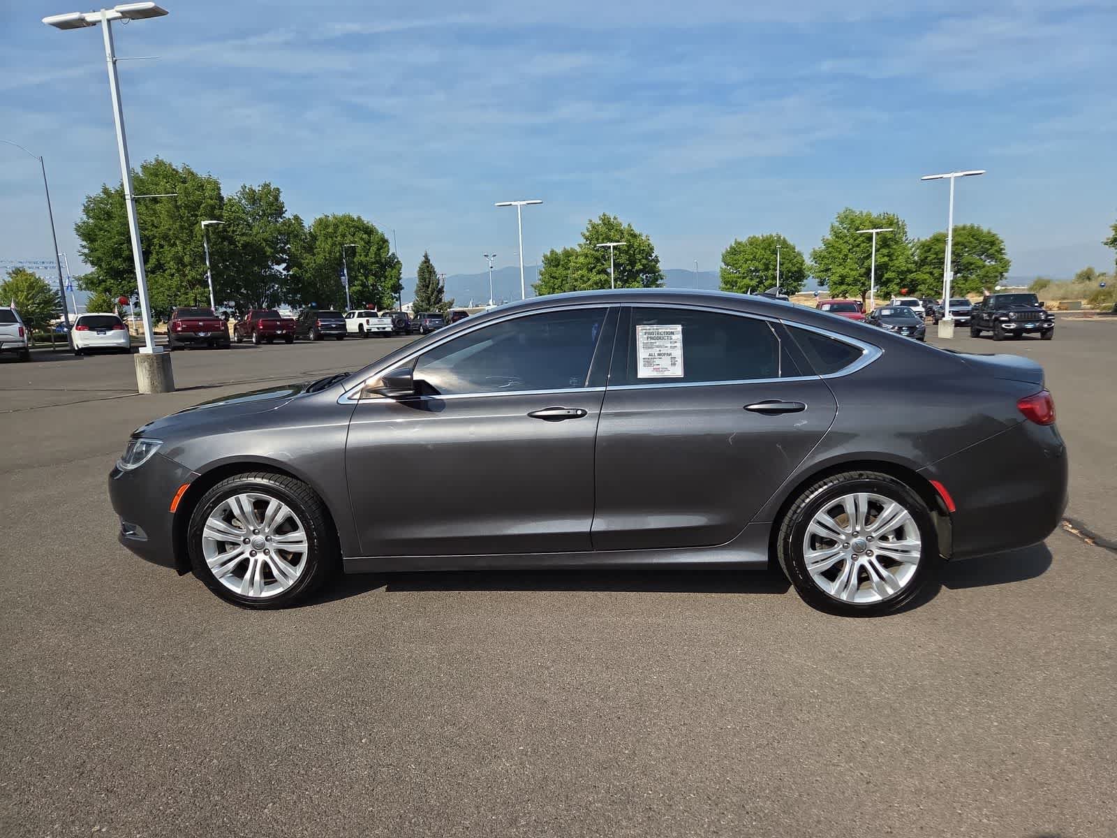 Used 2015 Chrysler 200 Limited w/ Spring Special Group FWD image 11