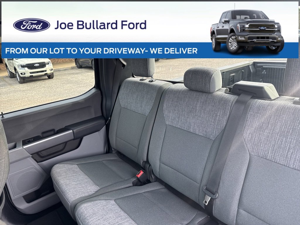 Used 2025 Ford F250 XLT w/ FX4 Off-Road Package image 12
