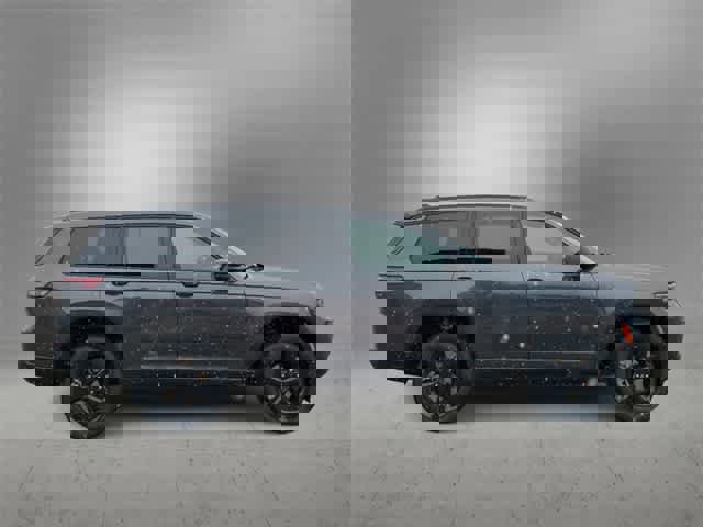 New 2025 Jeep Grand Cherokee L Altitude image 9