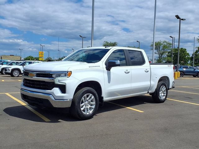 Certified 2024 Chevrolet Silverado 1500 LT AWD/4WD image 1