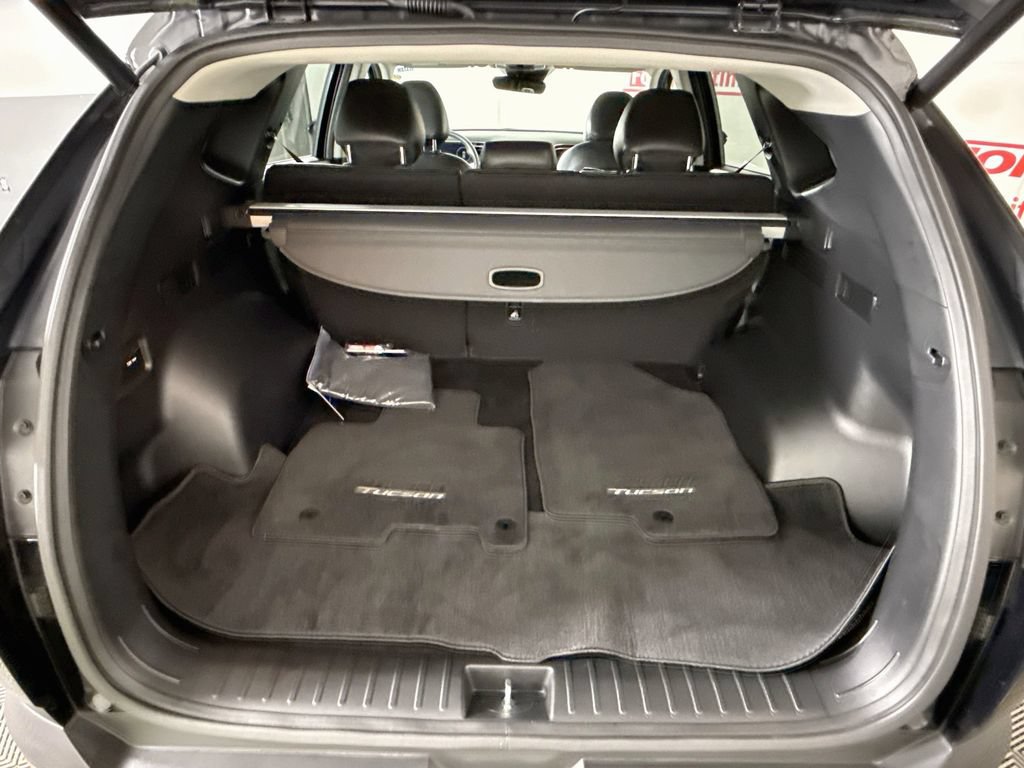 Certified 2024 Hyundai Tucson SEL w/ Convenience Package FWD image 30
