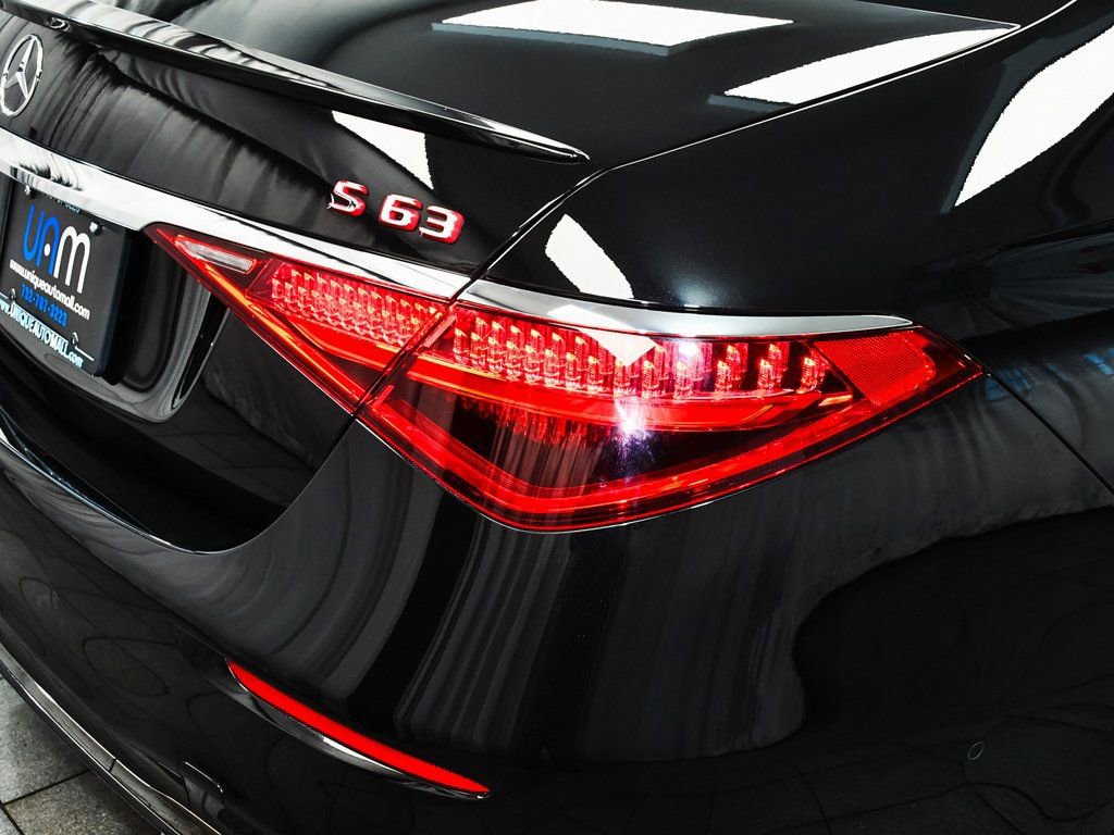 Used 2025 Mercedes-Benz S 63 AMG S w/ AMG Night Package image 96