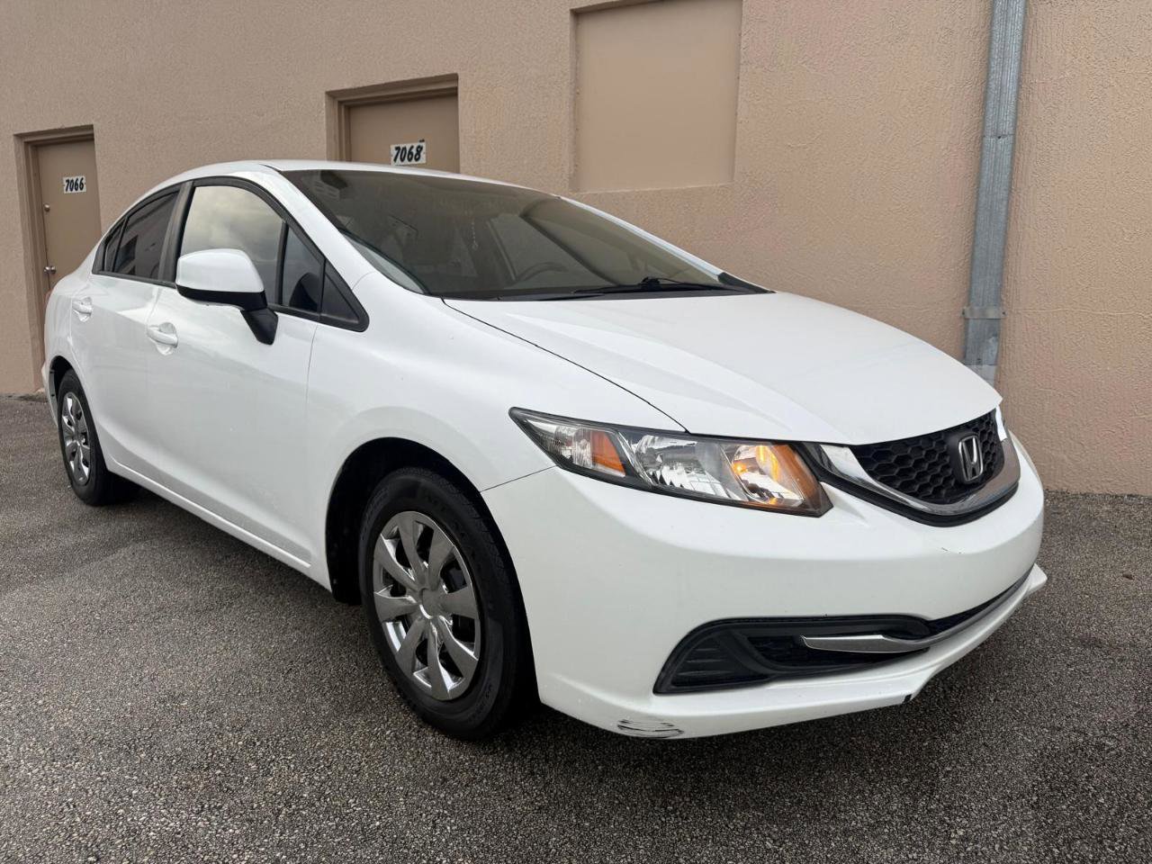 Used 2013 Honda Civic LX image 3