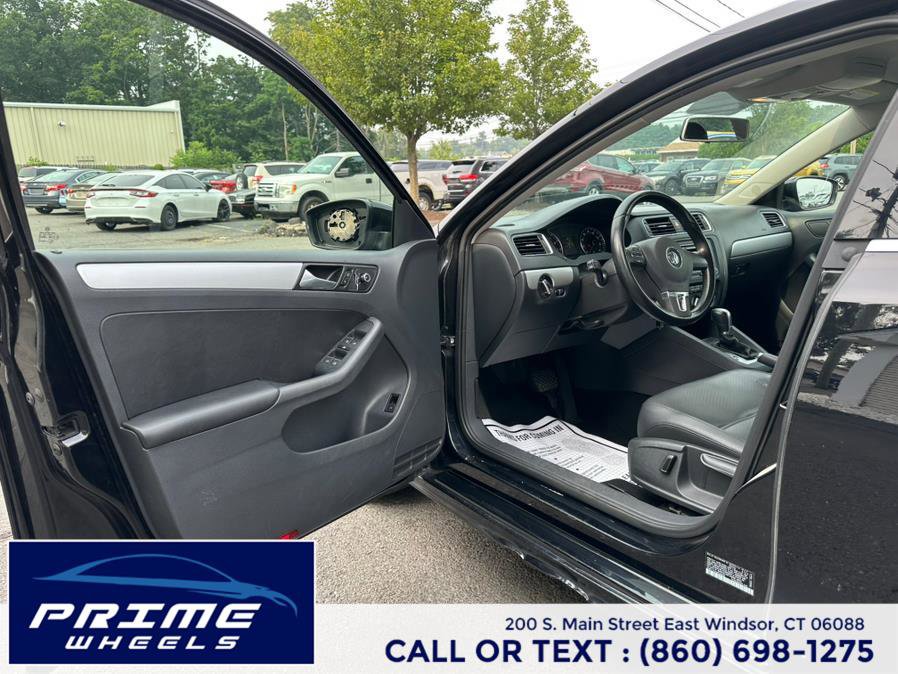 Used 2014 Volkswagen Jetta SE image 9