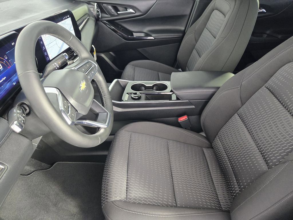 New 2026 Chevrolet Equinox LT w/ Safety and Technology Package FWD image 14