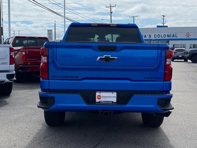 New 2026 Chevrolet Silverado 1500 Custom w/ Turbomax Blackout Package image 4