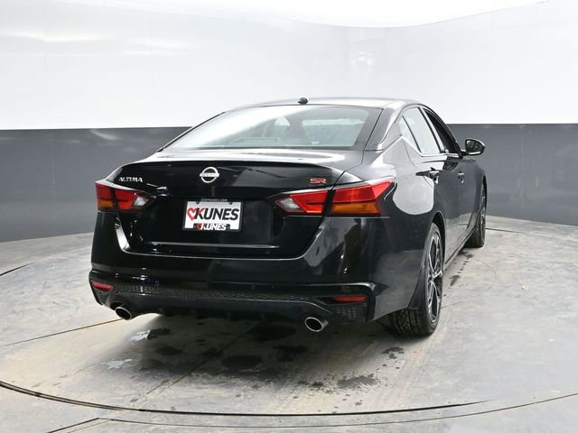 Used 2025 Nissan Altima 2.5 SR image 9