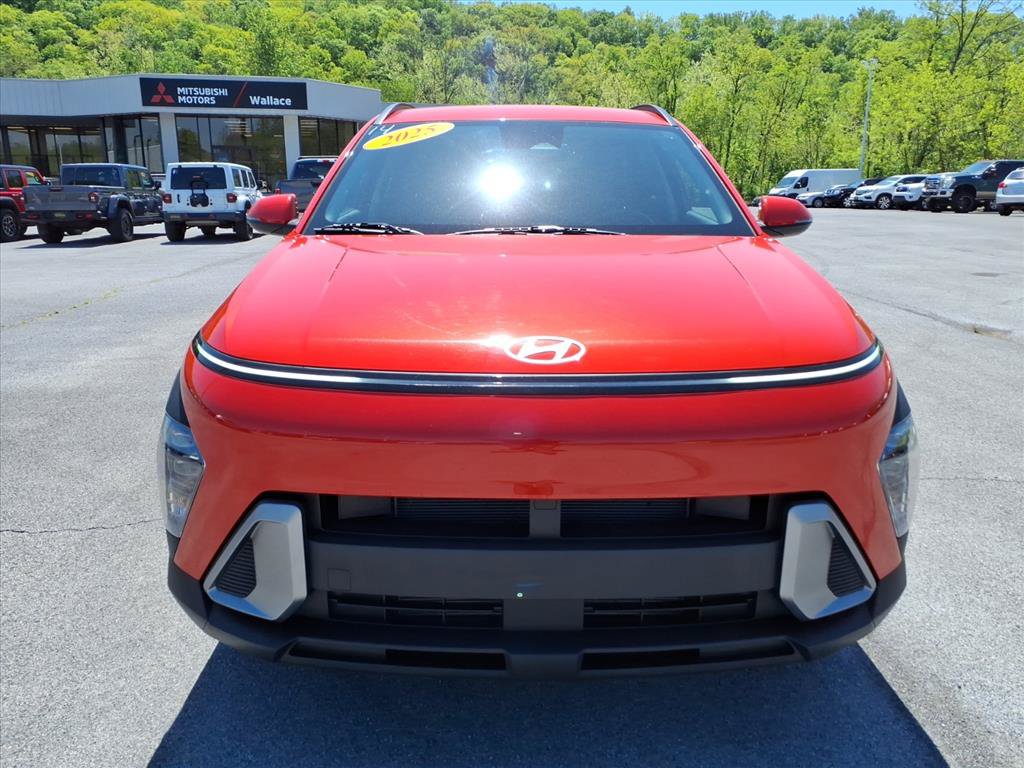 Used 2025 Hyundai Kona SEL AWD/4WD image 13