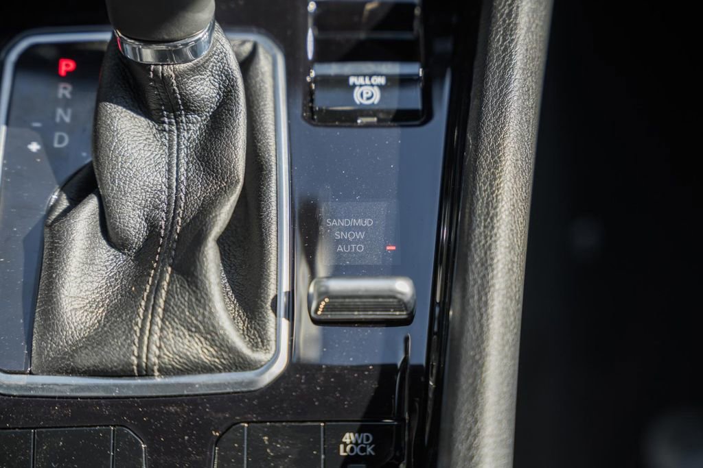 New 2026 Jeep Compass Limited image 24