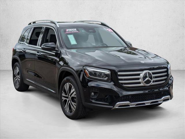 Used 2025 Mercedes-Benz GLB 250 image 3