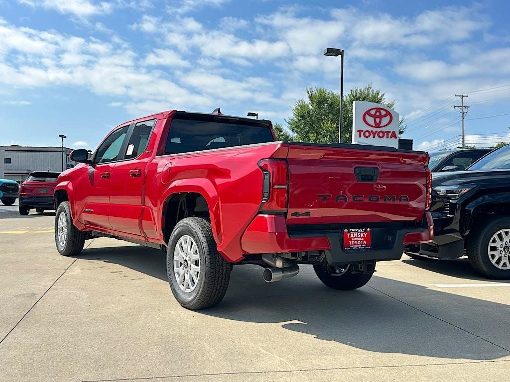 New 2026 Toyota Tacoma SR5 AWD/4WD image 3