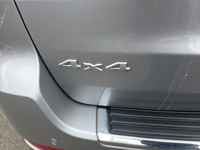 Used 2020 Jeep Grand Cherokee Limited w/ Luxury Group II image 34