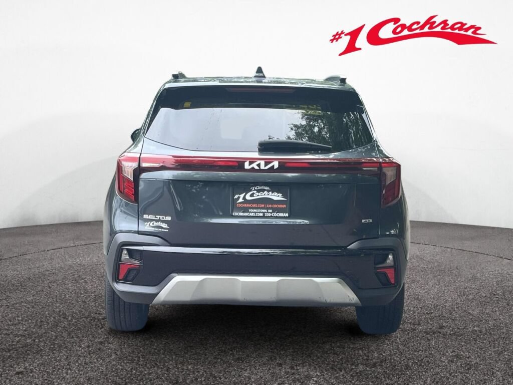 Used 2024 Kia Seltos EX AWD/4WD image 8