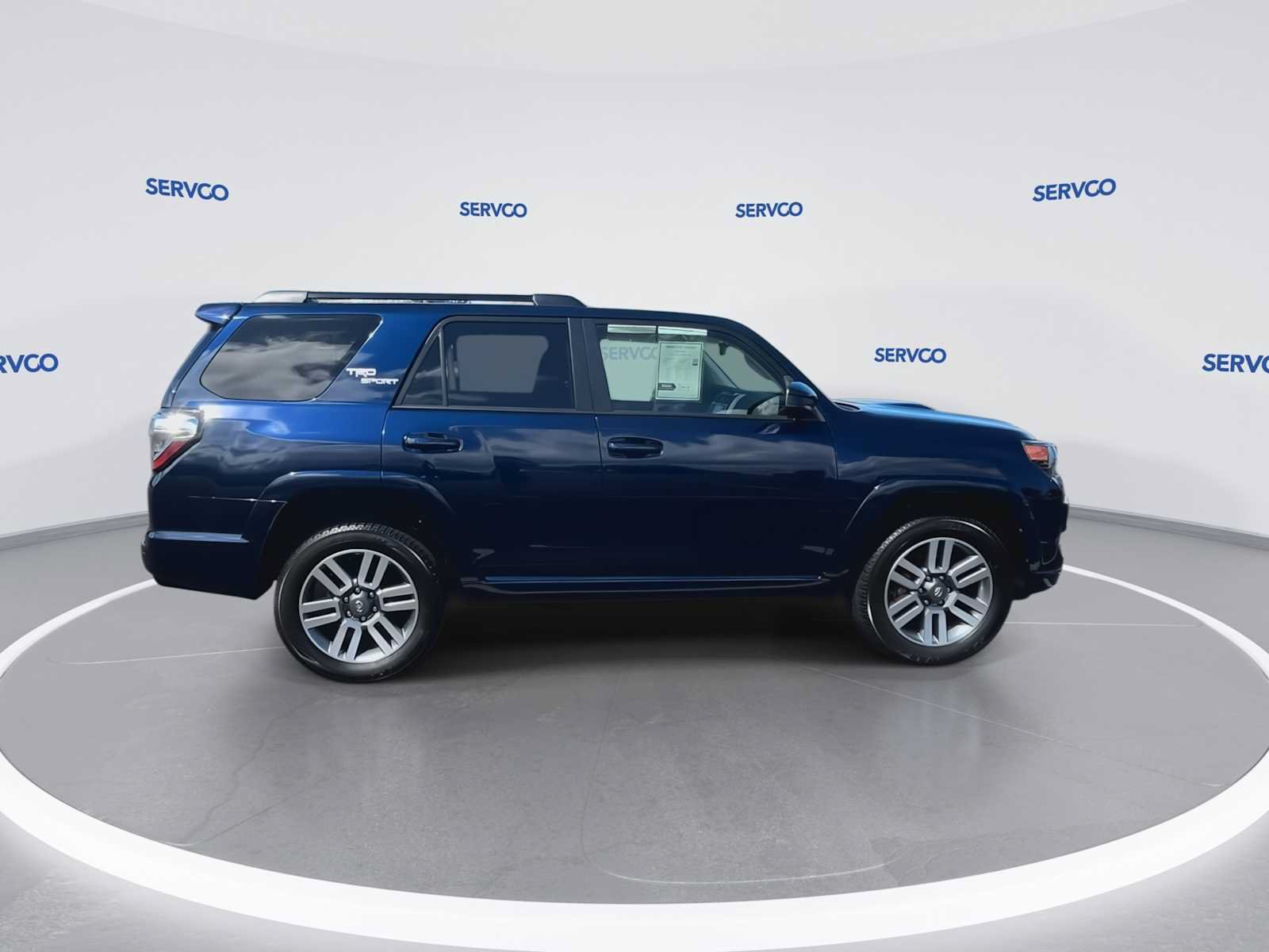 Used 2024 Toyota 4Runner TRD Sport AWD/4WD image 9