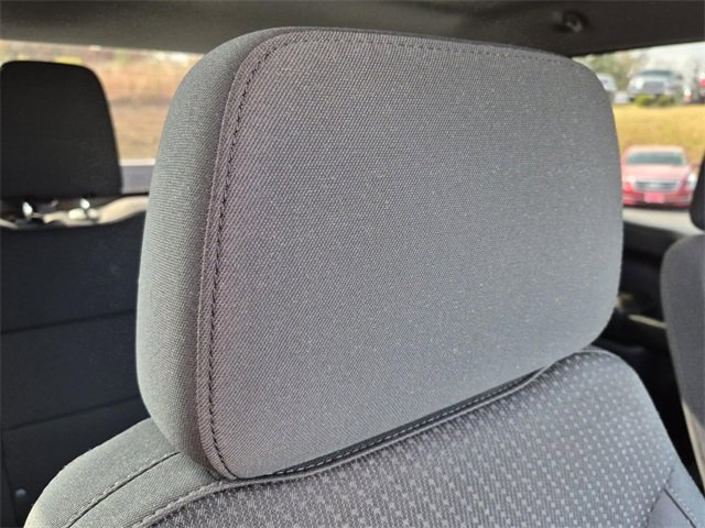 Used 2022 Chevrolet Silverado 1500 Custom image 13