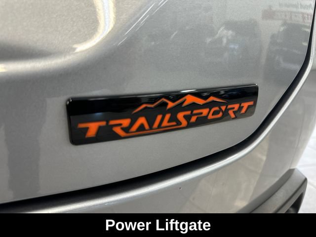 Used 2025 Honda Pilot TrailSport image 11