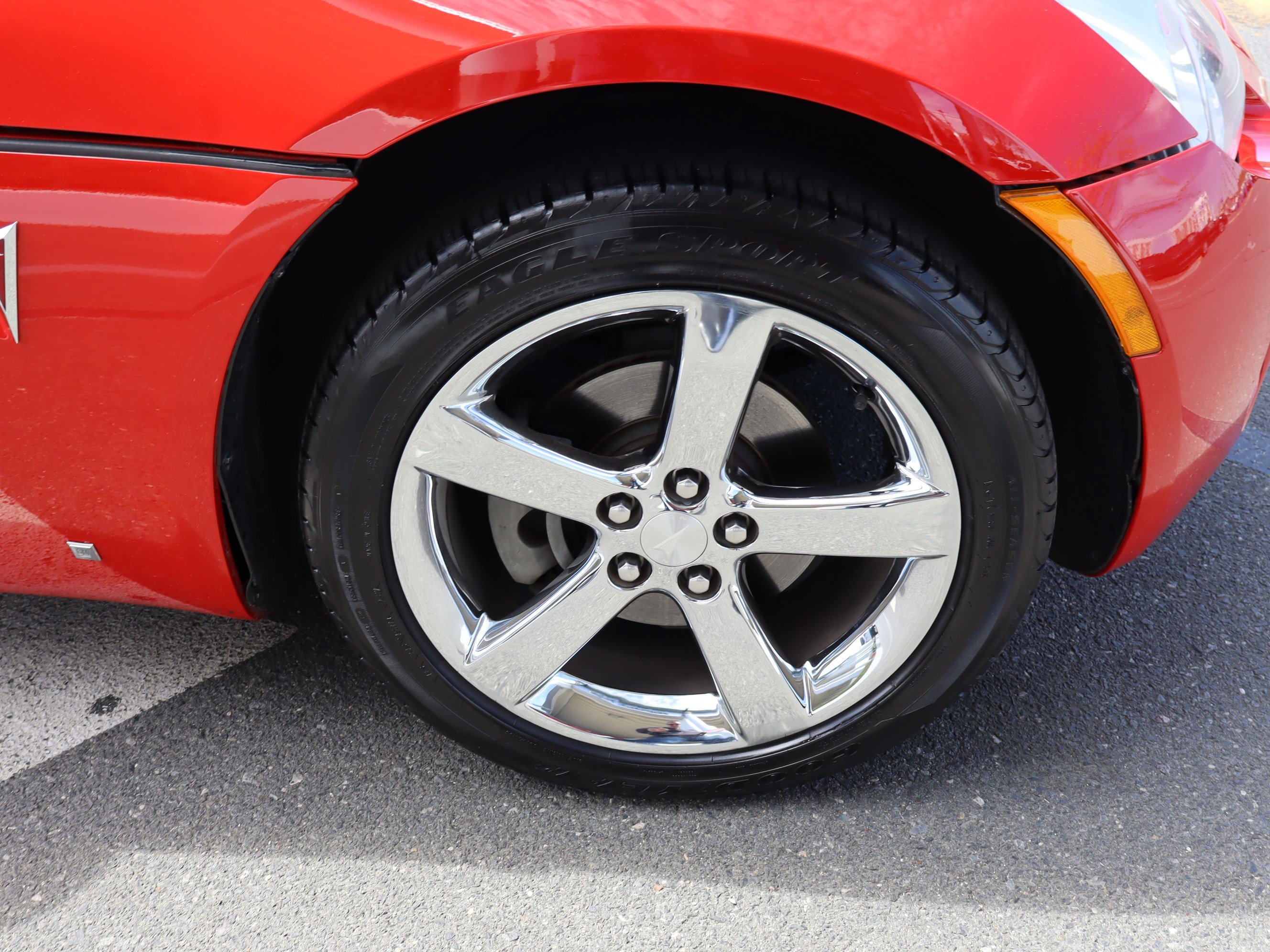 Used 2007 Pontiac Solstice Convertible w/ Premium Package image 30
