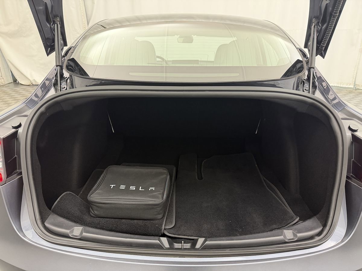 Used 2020 Tesla Model 3 Long Range AWD/4WD image 31