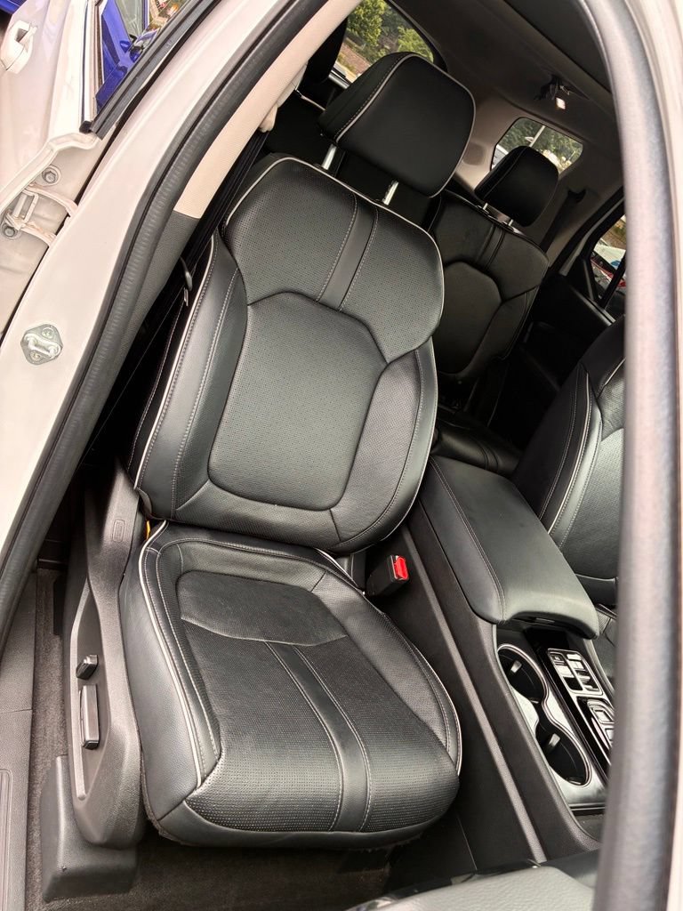 Used 2023 Honda Pilot Elite image 20