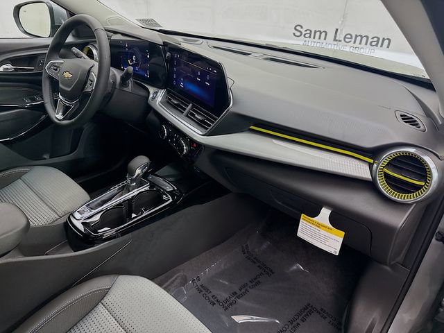 New 2026 Chevrolet Trax LT w/ Sunroof Package image 29