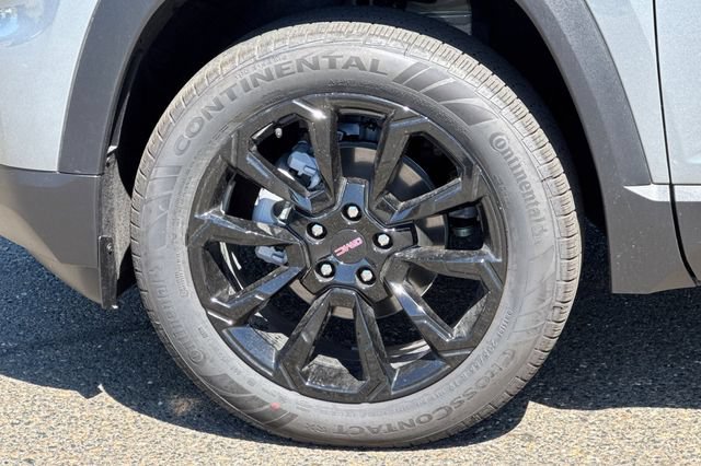 New 2026 GMC Terrain Elevation w/ Black Edition AWD/4WD image 32
