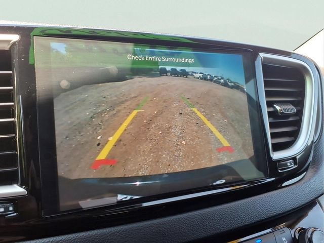 Used 2024 Chrysler Pacifica Touring-L FWD image 19