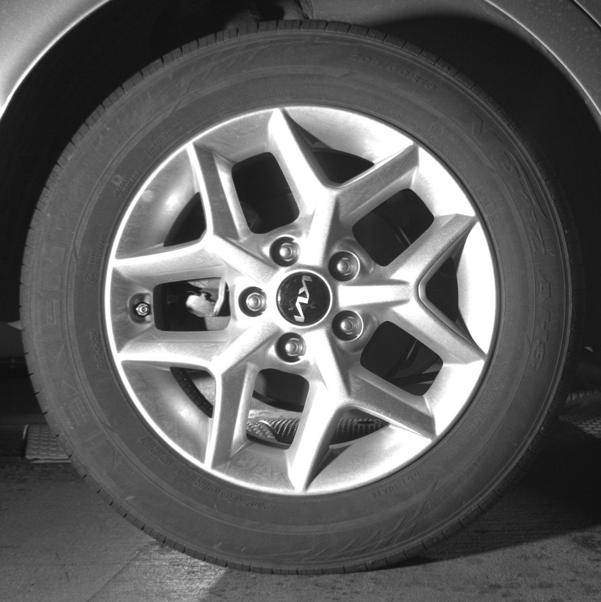 Used 2025 Kia Soul LX w/ LX Technology Package image 15