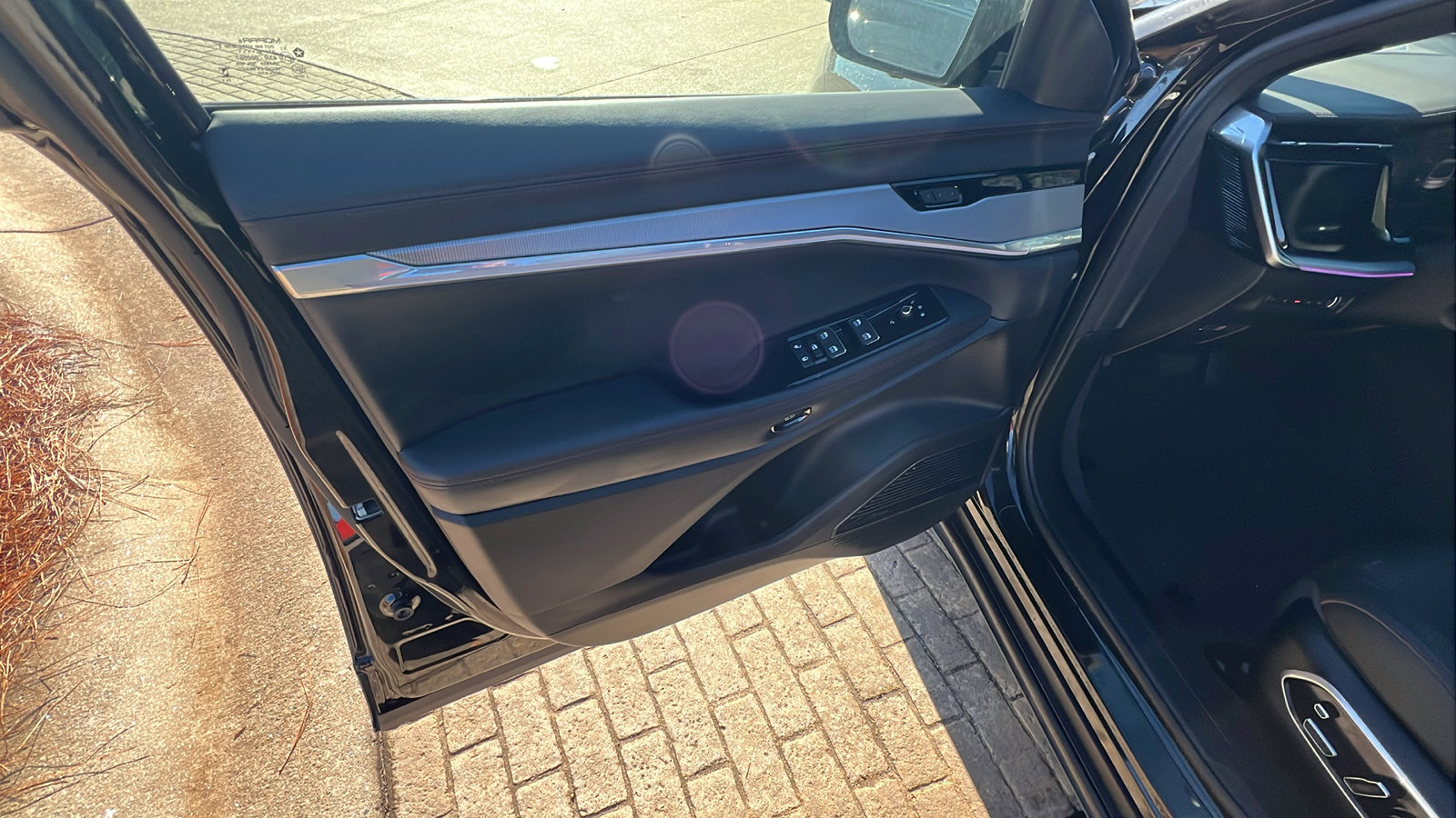 Used 2024 Jeep Wagoneer Launch Edition image 24