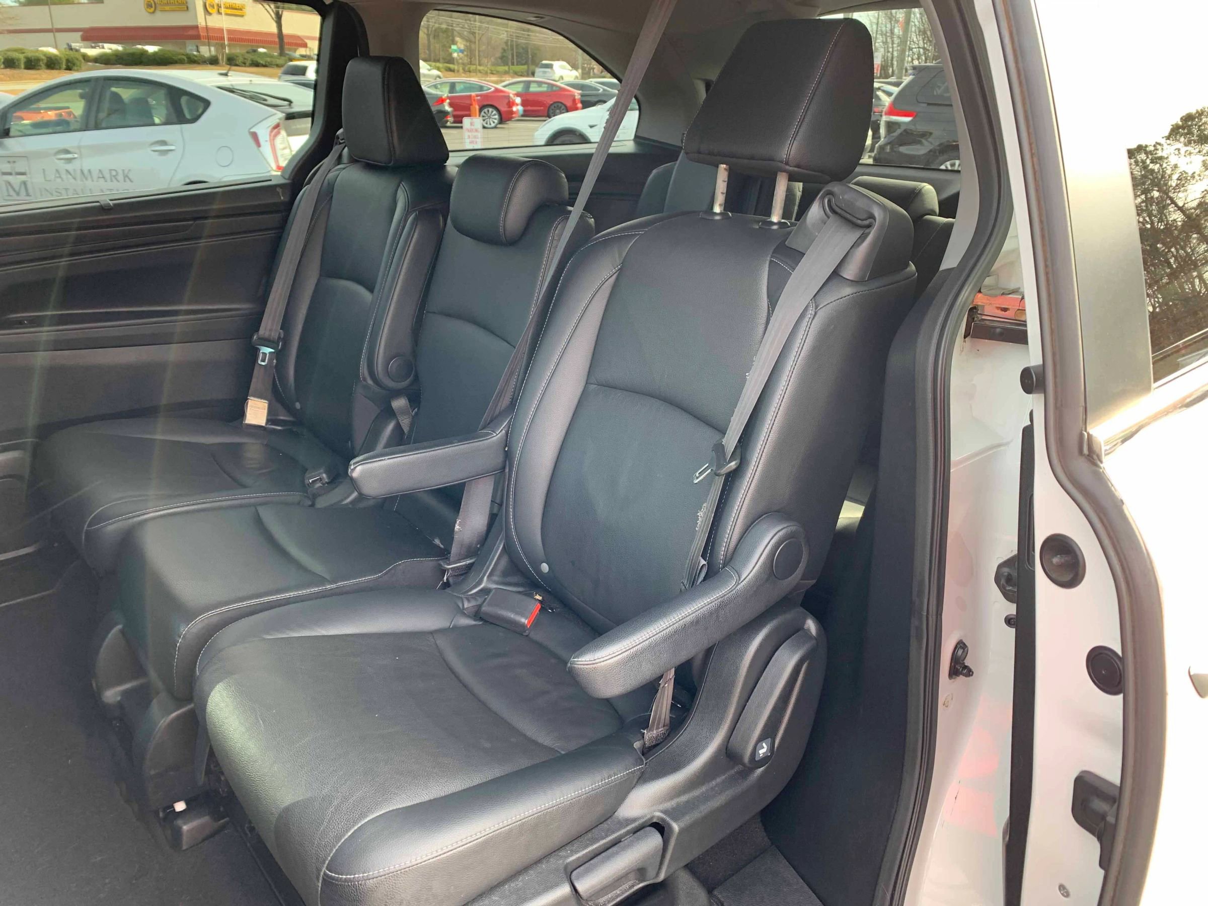 Used 2022 Honda Odyssey EX-L image 3