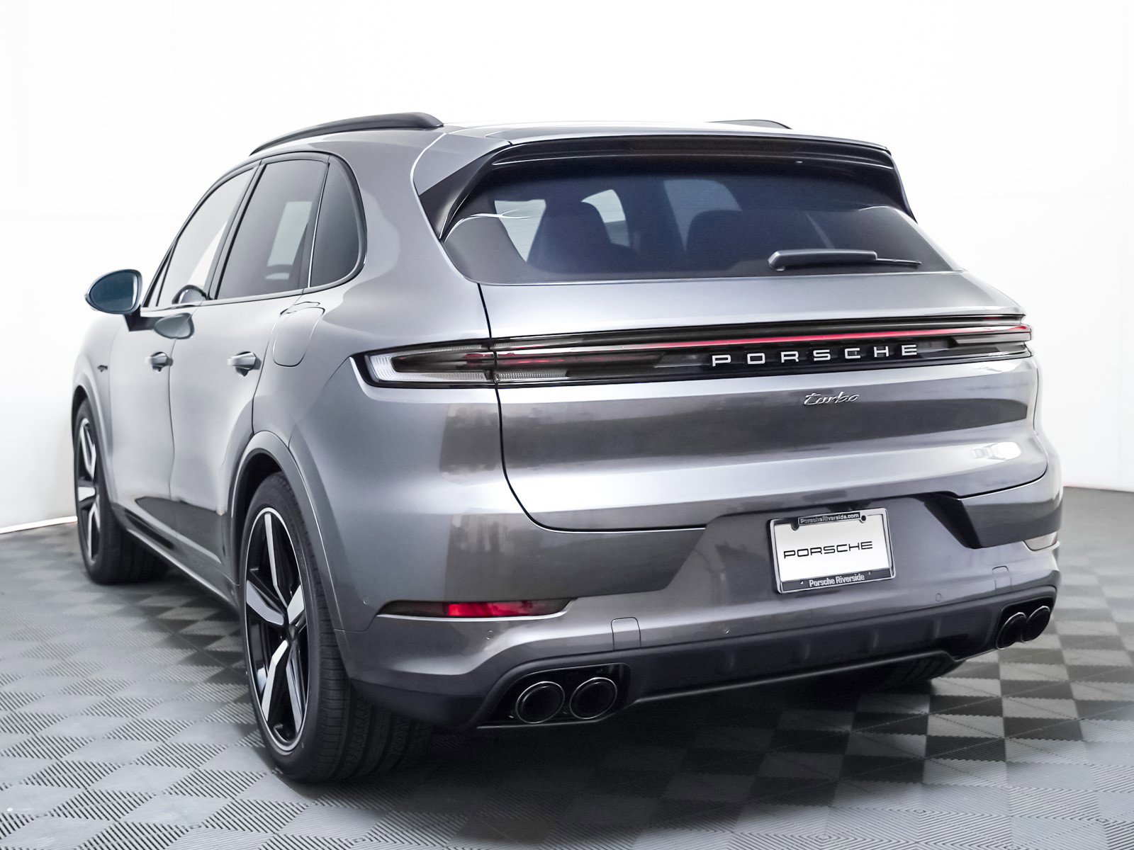 New 2026 Porsche Cayenne Turbo image 3